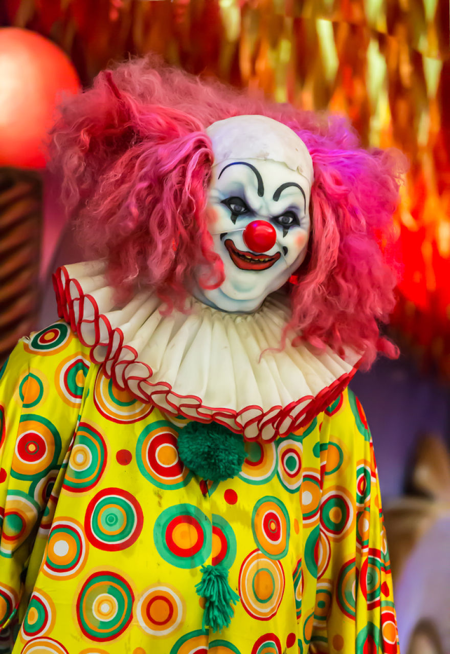 10 Clowns’ Stock Photos That Will Scare The Bejesus Out Of You