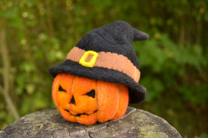 I Create Unique Needle Felted Halloween Decorations From Sheep Wool!