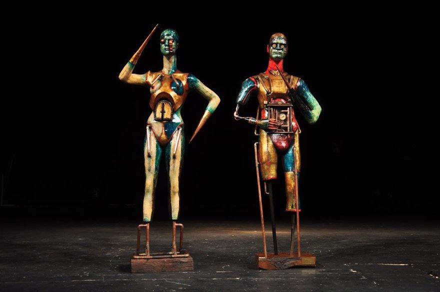 I Made These Surreal Sculptures From Ordinary Objects And Old Mannequins, Covered Them In Paper Mache And This Is The Result! I Made These Surreal Sculptures From Ordinary Objects And Old Mannequins, Covered Them In Paper Mache And This Is The Result!
