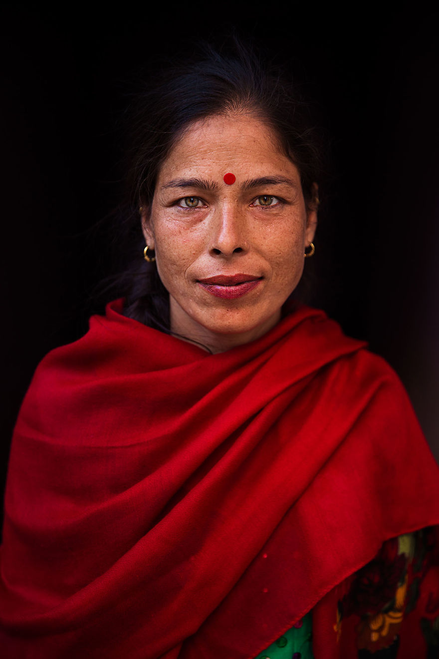 She photographed women in 60 countries to change the way we see beauty 59c8d2a21bd2e  880 - Projeto de fotógrafa romena propõe tirar fotos de mulheres pelo mundo