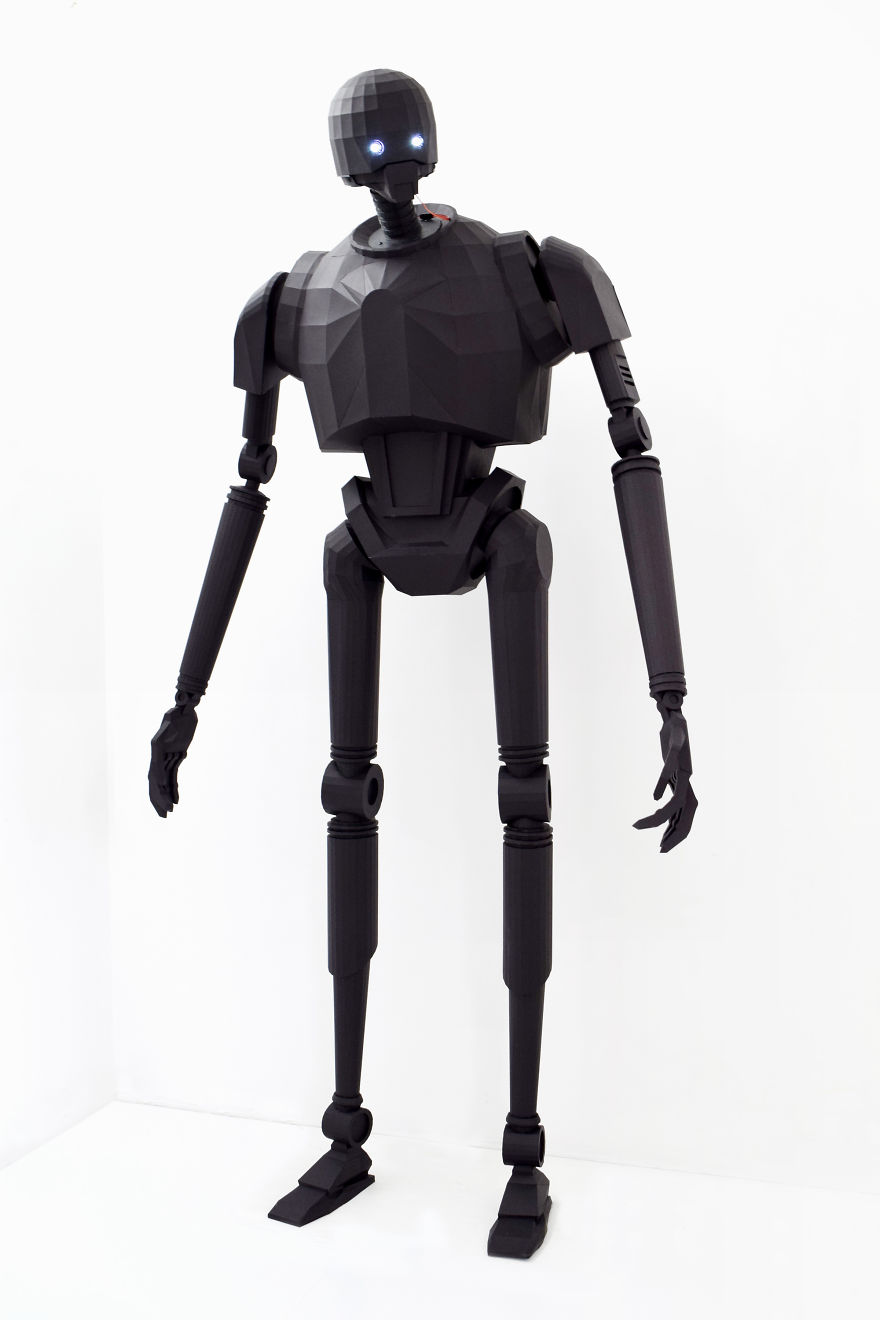 We Made A Moving, Life-Size Star Wars K-2so Robot From Paper