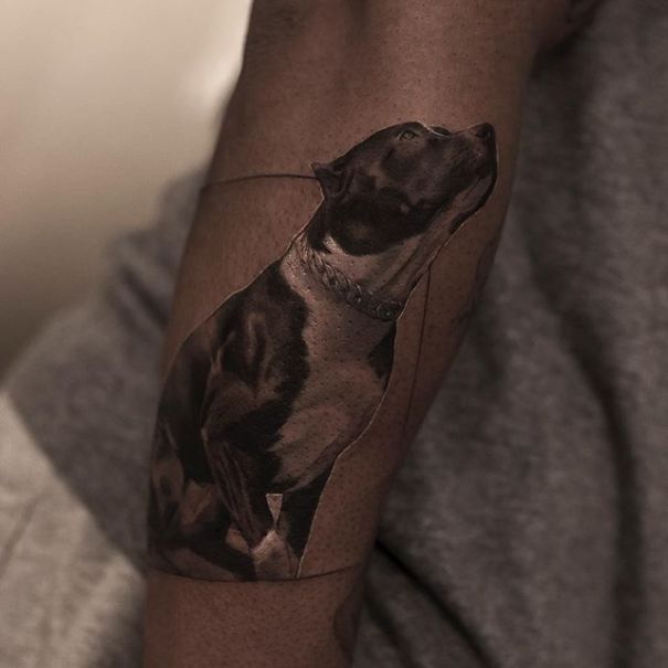 Belgian Tattooist Makes Realistic Tattoos That Give The Impression That They Are Printed On The Skin