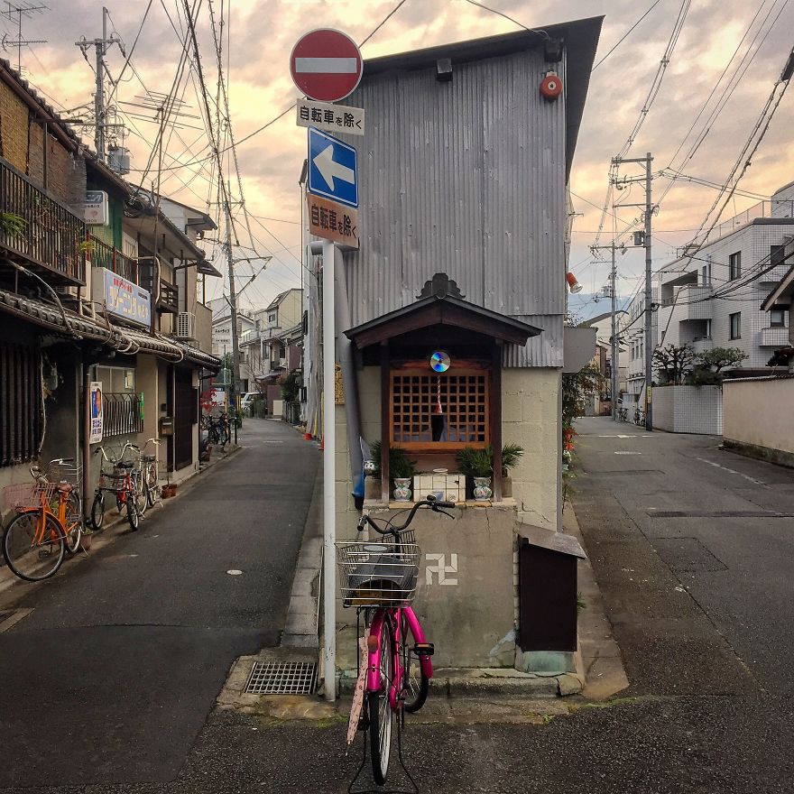 Neighborhood Jizo Shrine With Cd To Keep Away The Crows