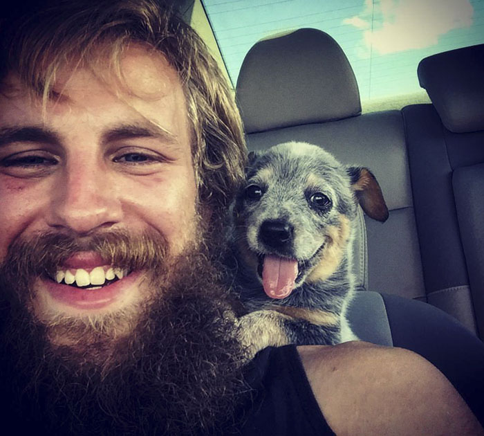 Hey Dog Owners! Share Pictures Of Meeting Your Doggos For The First Time