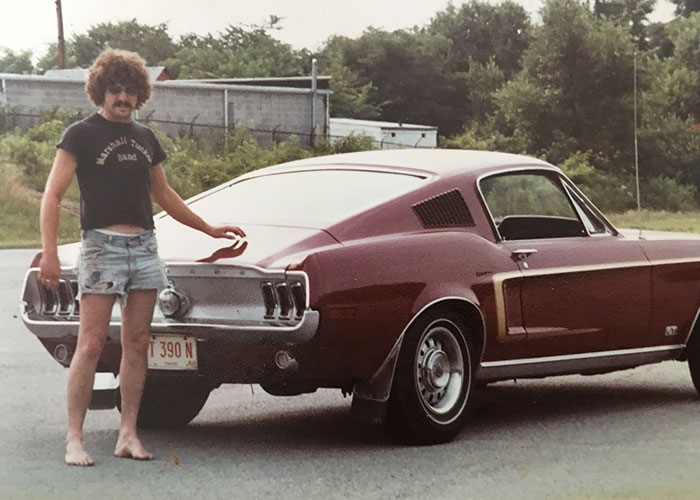 Hey Pandas, Share Vintage Photos Of Your Dads Being Cool!