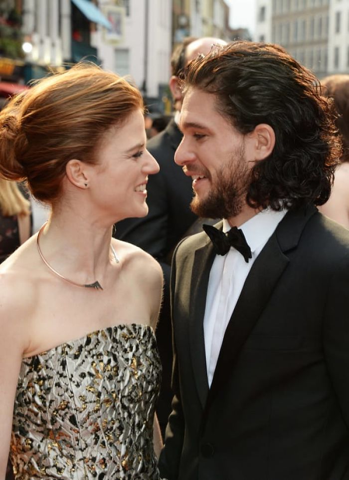 Jon Snow And Ygritte Just Made Their Engagement Official With An Advert In London Newspaper