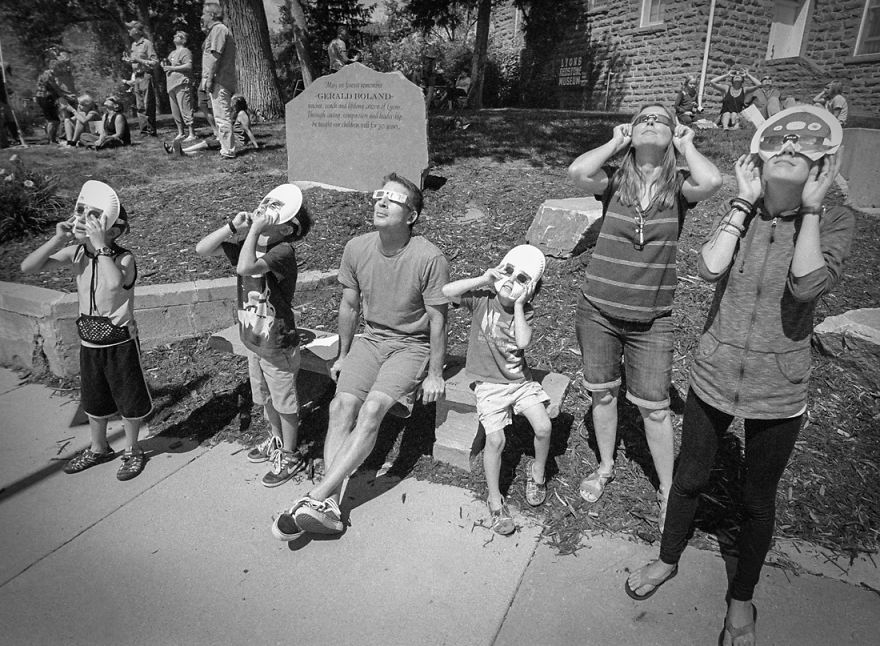 National Photography Project Aims To Bridge Divide In America