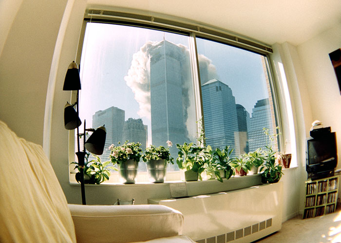 20 Rare Photos Of 9/11 Attacks You Probably Haven’t Seen Before
