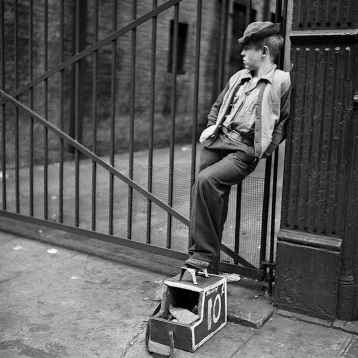 Shoe Shine Boy, 1940