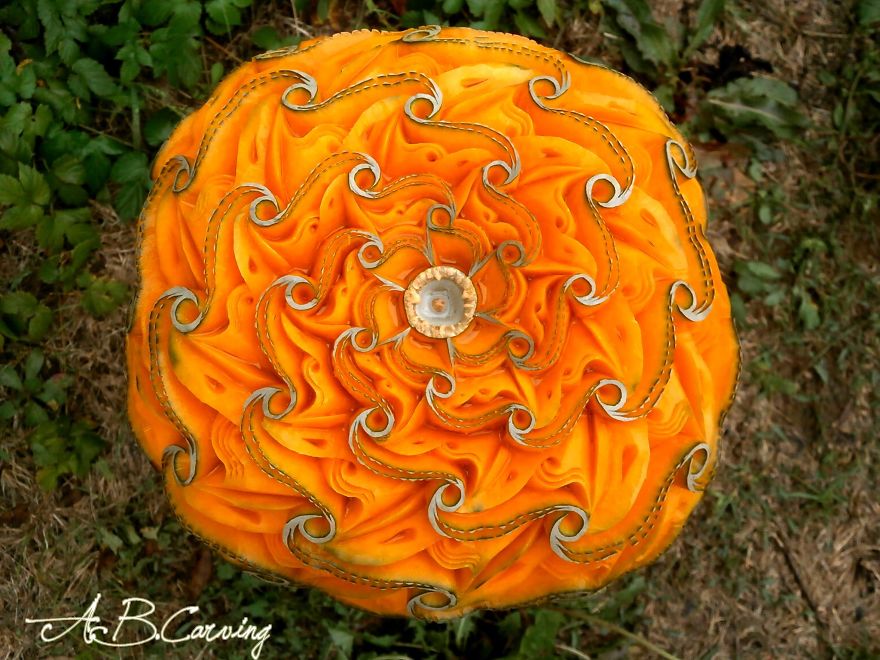15 Alternative Halloween Pumpkins Carved By Master Angel Boraliev