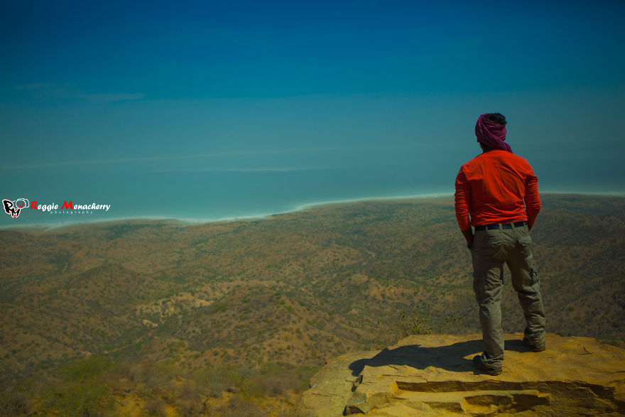 I Clicked Pictures While Solo Travelling With My Tripod And Camera, Just With A Different Perspective.