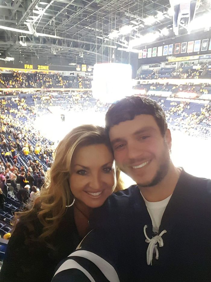 Sonny Melton With His Wife, Heather. He Was Sadly Killed While Covering His Wife During The Las Vegas Shooting