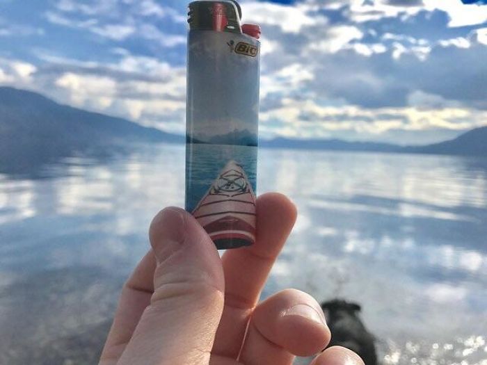 The Way This Lighter Matches With The Scenery