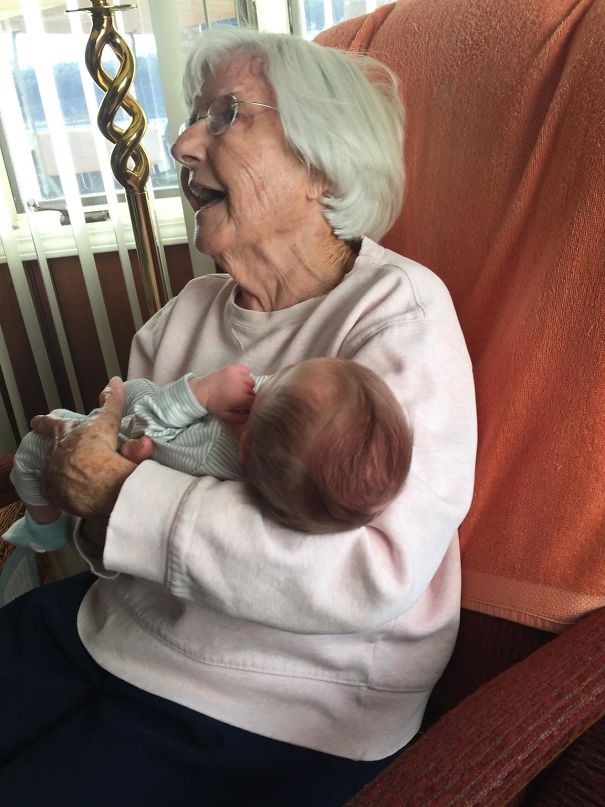 My 93-Year-Old Great-Grandma Holding Her Great-Great-Grandson For The First Time