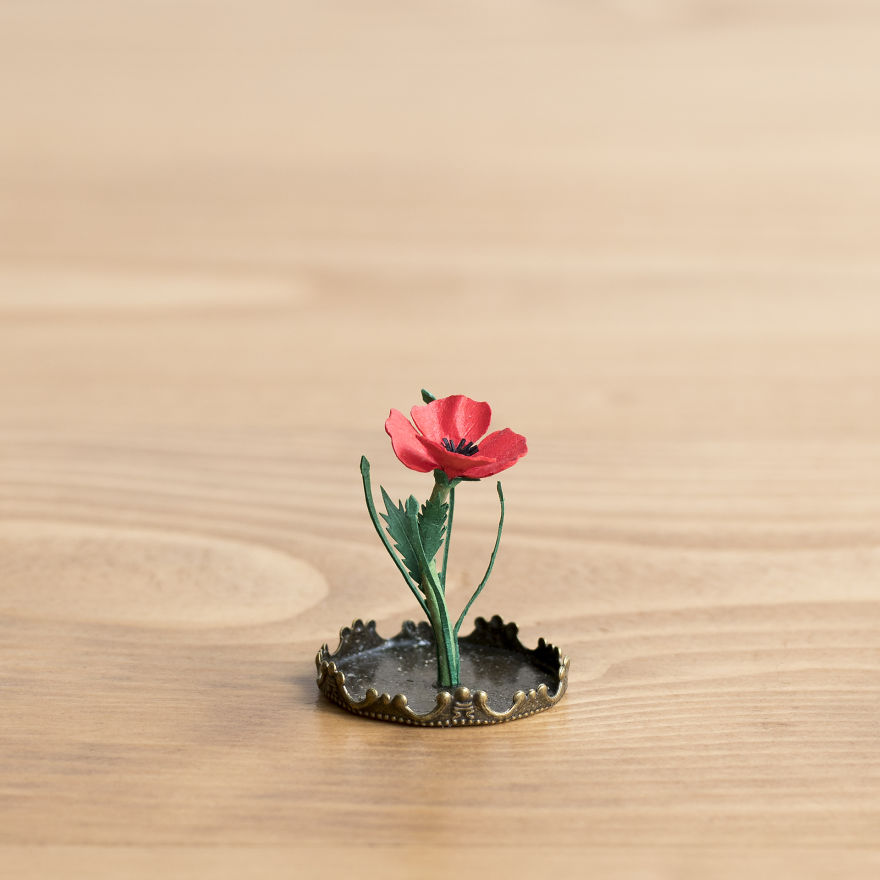 Tiny Terrariums With Miniature Paper Plants, Blooming Cacti And Flowers, Миниатюрные бумажные террариумы