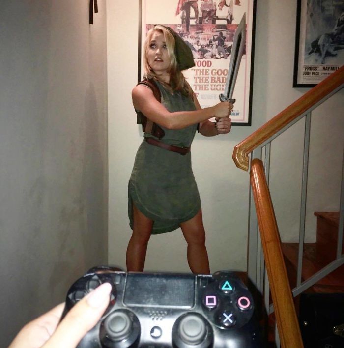 Emily Osment como Link, de Zelda