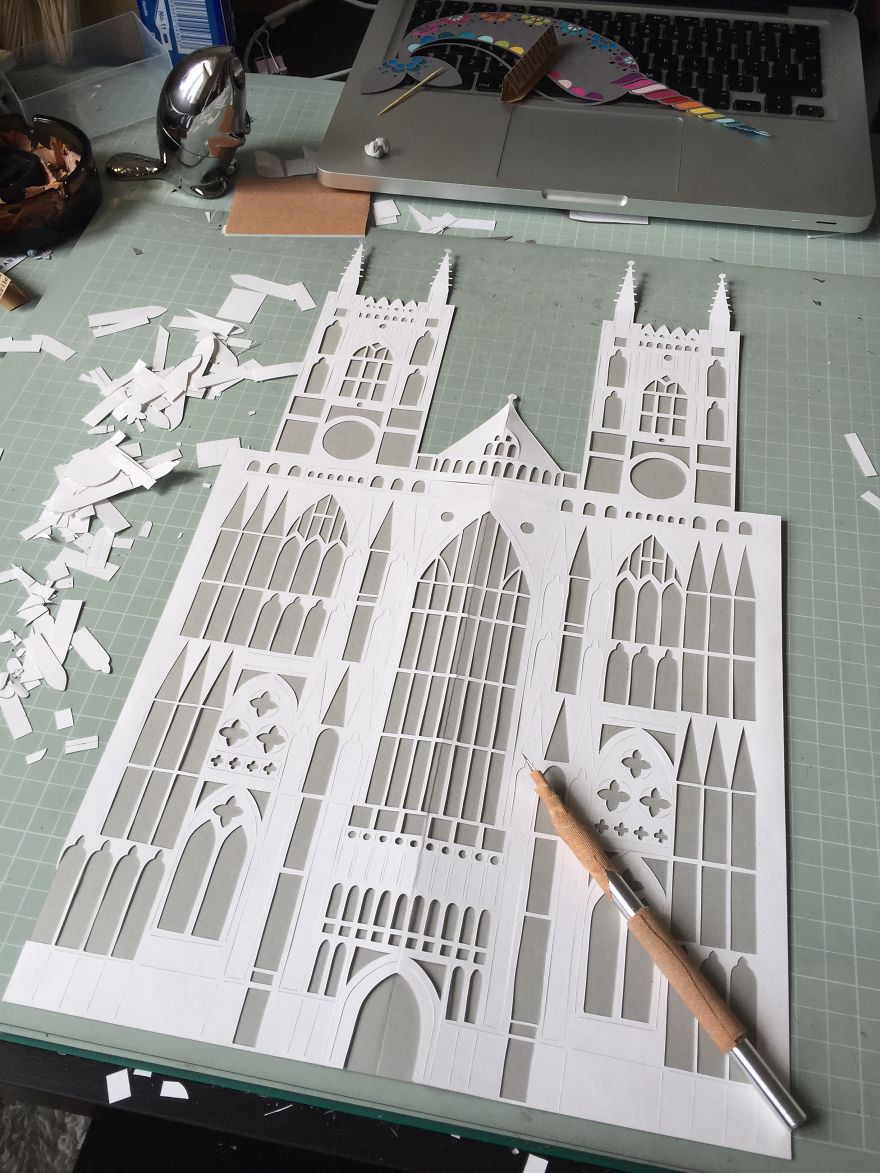 Artists Create Incredible London Landmarks From Paper