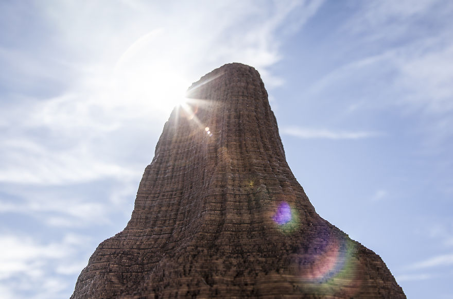 I Made A Super Detailed Psychedelic Model Of Devils Tower
