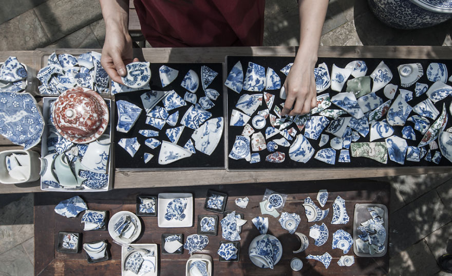 I Wear 300- 400 Year-Old Ceramic Treasure From Qing Dynasty