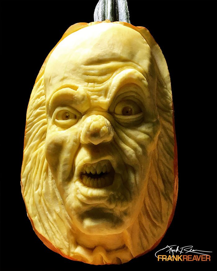 Epic Time Lapse Video Of 3d Pumpkin Carving