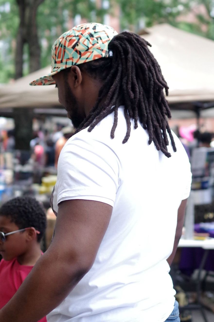 I'm A Photographer That Only Photographs Men With Dreadlocks