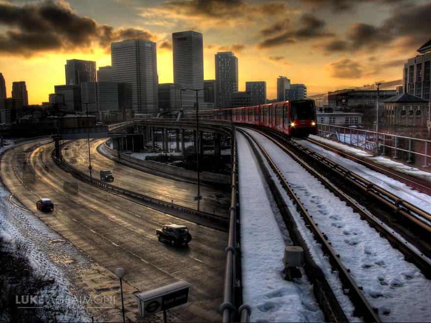 East India Dlr Station - Train In The Snow