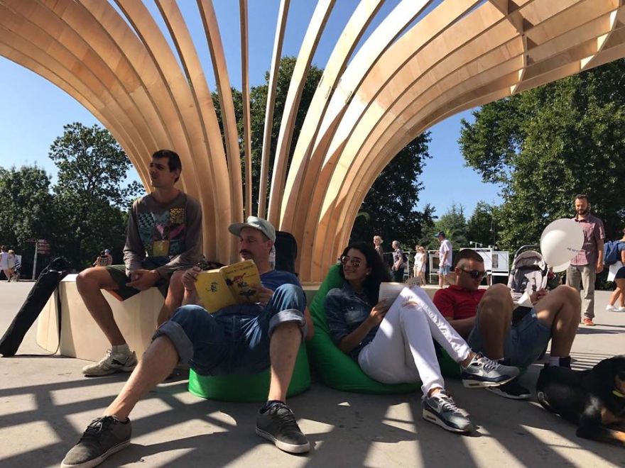 This Street Library In Bulgaria Encourages People To Read
