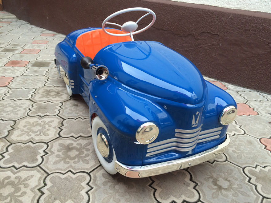 Russian Man Restores Child Pedal Vehicles From USSR-Times, And The Result Looks Amazing