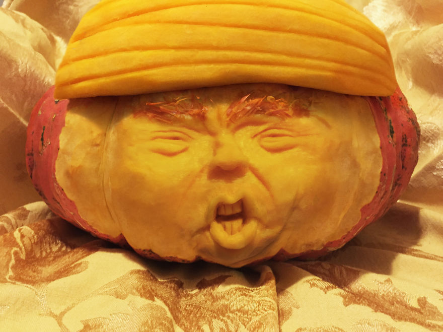 I Carved Donald J. Trumpkin