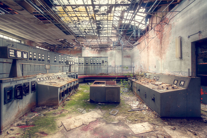 Abandoned Control Room