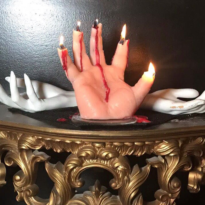 bloody-hand-halloween-candles-creepycandles-3