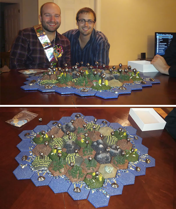 I Turned 30 Today And My Boyfriend Gave Me The Gift He's Been Working On For Over Two Months. A Custom Hand Made Settlers Of Catan Set + Extension. I'm An Incredibly Lucky Guy
