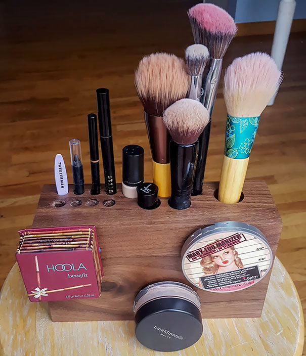 My Boyfriend Made Me A Makeup Case Out Of Walnut And Magnets