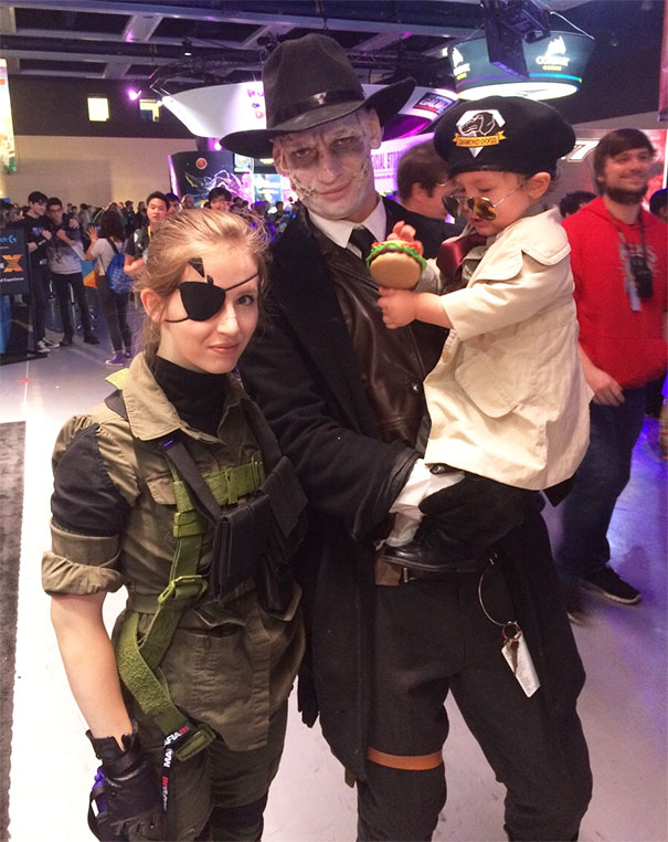 A Family Cosplay From Pax