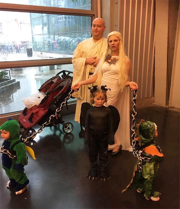 Game Of Thrones Family Cosplay