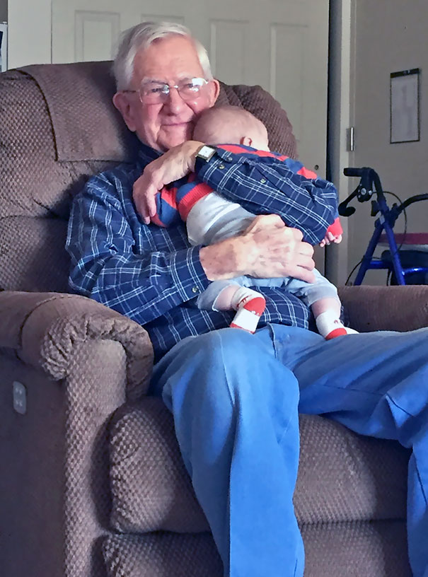 This Picture Of My Grandfather Meeting His Great-Grandson For The First Time
