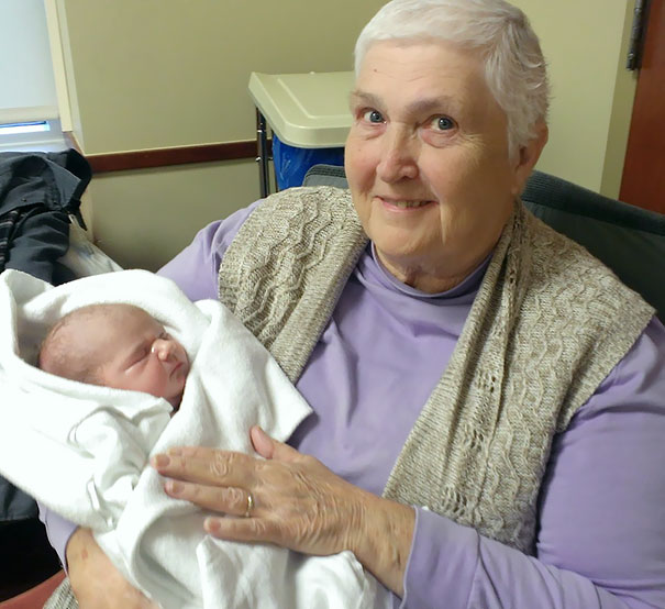 My Amazing Grandmother Who Just Beat Breast Cancer Holding Her 2-Hour-Old 5th Great-Granddaughter