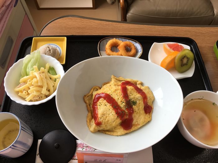 Woman Gives Birth In Japan, Shows What Food She Was Fed In The Hospital