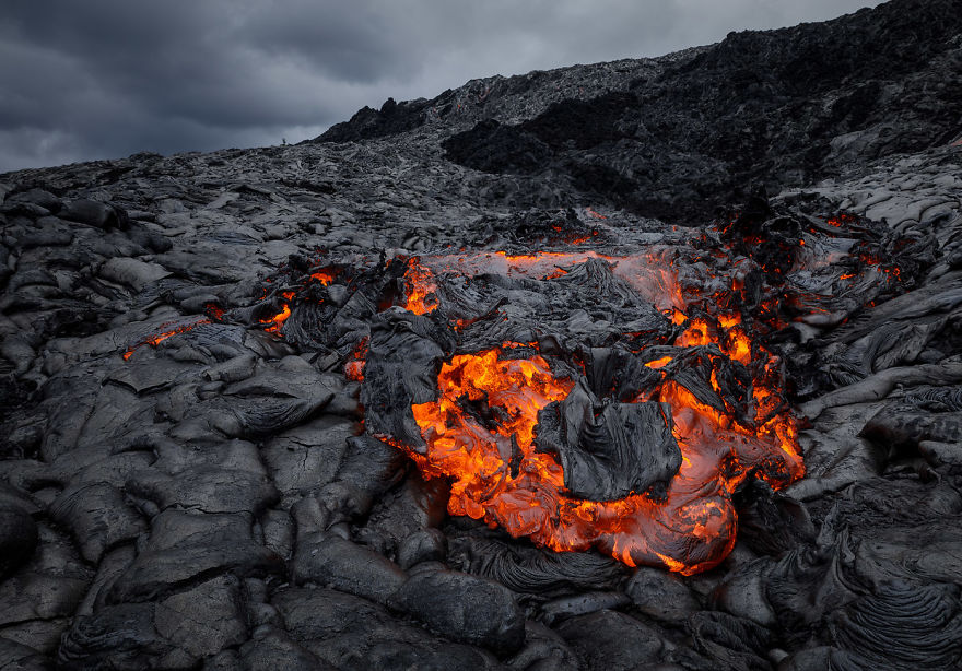 j Kilauea Lava Flows 7 10 2017 1 59f8c7f703431  880 - Fotógrafo chega muito perto de lava com o seu Drone