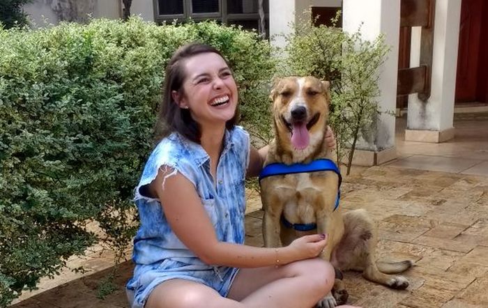 This Couple's Reaction To A Dog Who Crashed Their Wedding Just Won The Internet