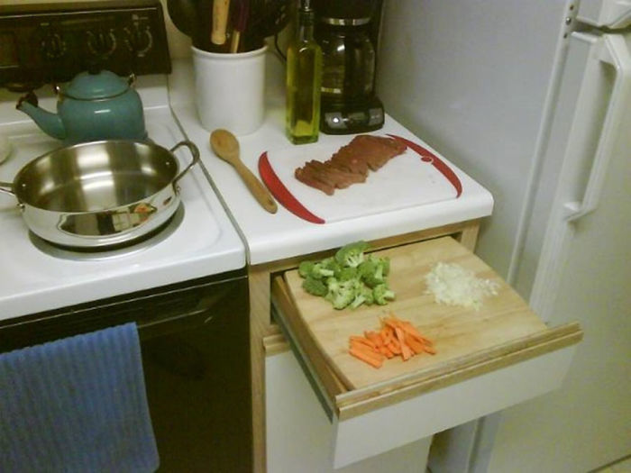 Low On Counter Space? Pull Out A Drawer And Place Your Cutting Board On Top