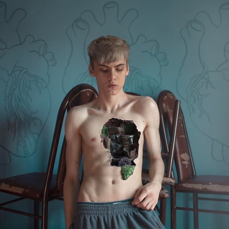 18-Year-Old Russian Artist Impresses With Surrealist Arts