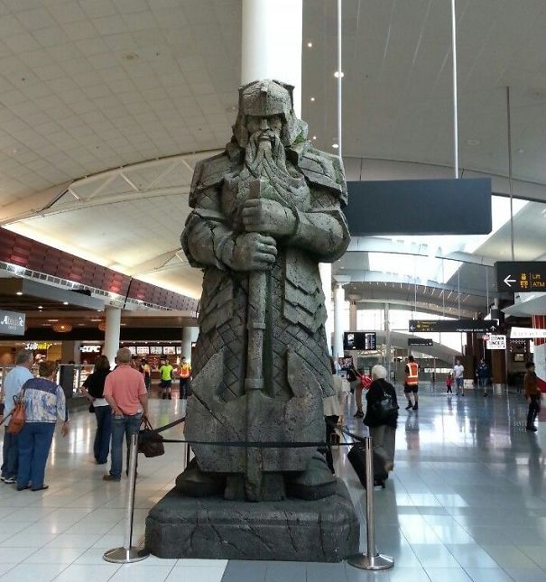 15 Foot Tall Dwarven Statue At The Auckland Airport In New Zealand