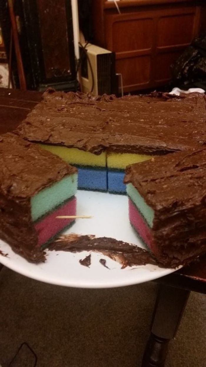 Mi novia quería una tarta esponjosa, no sé donde está el problema