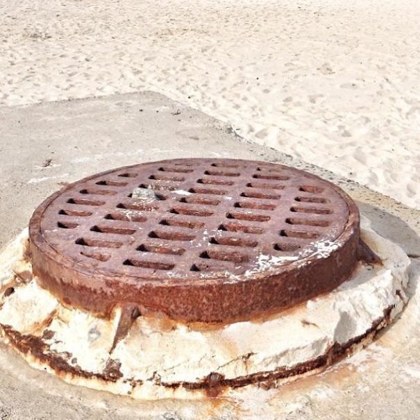 This Sewer Cap On The Jersey Shore Looks Like A Cookie Sandwich That Melted A Little From The Sun