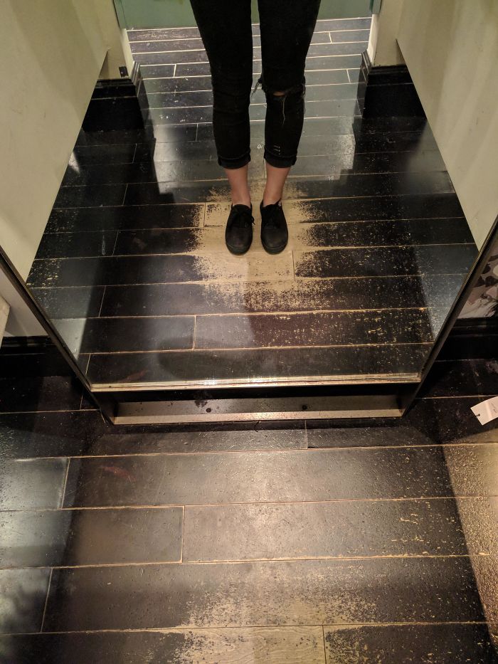 The Floor In This Forever 21 Dressing Room Is Worn Out Where Everyone Stands