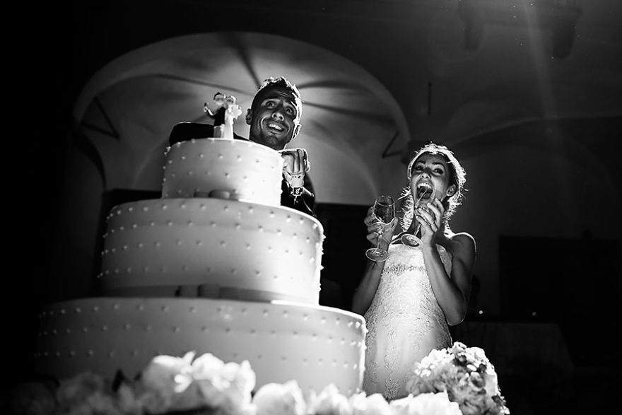 Award Winning Photographs Show The Excitement Of The Bride And Groom On A Great Wedding Day