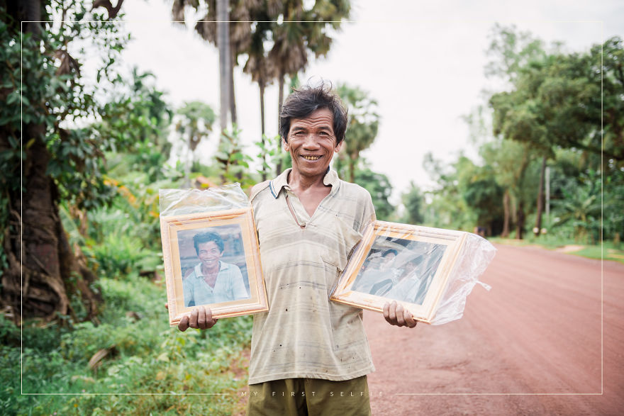 A Malaysian Photographer Gifts Villagers Their 1st Portrait Photo In Rural Cambodia