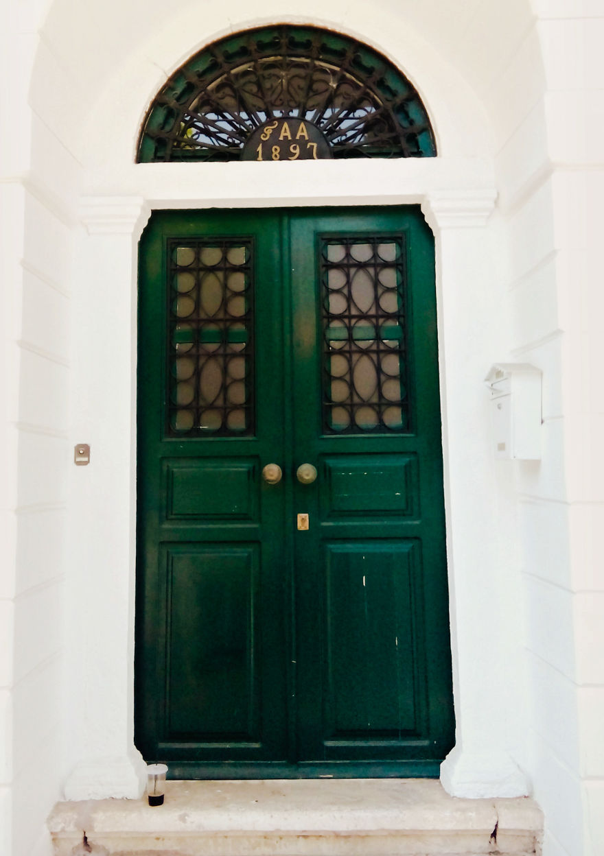 A Moldavian Girl Follows The Doors (Part 2): In Kos Town, Greece