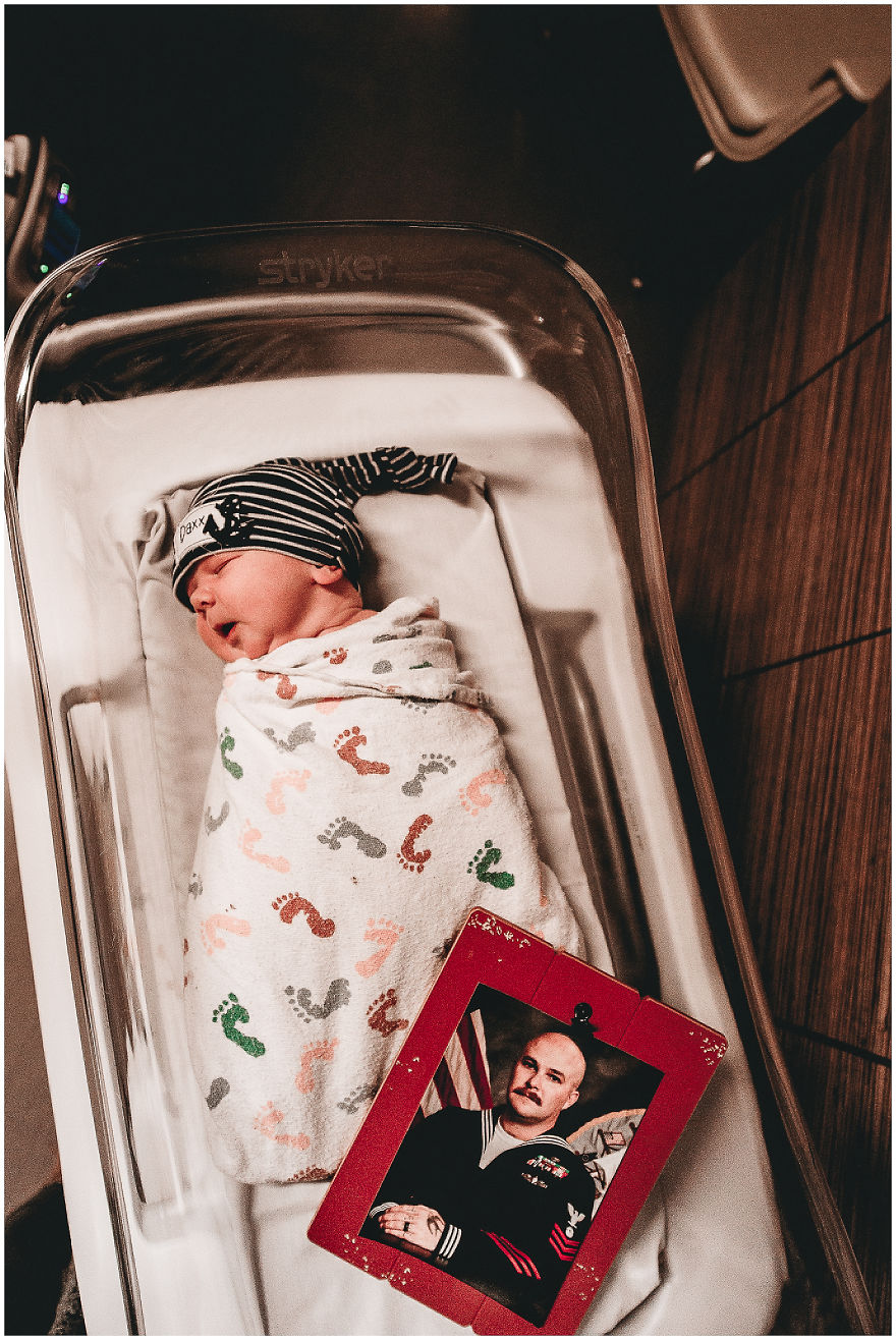 I Had The Honor Of Documenting The Birth Of The Son Of An Unexpectedly Deployed Us Navy Diver